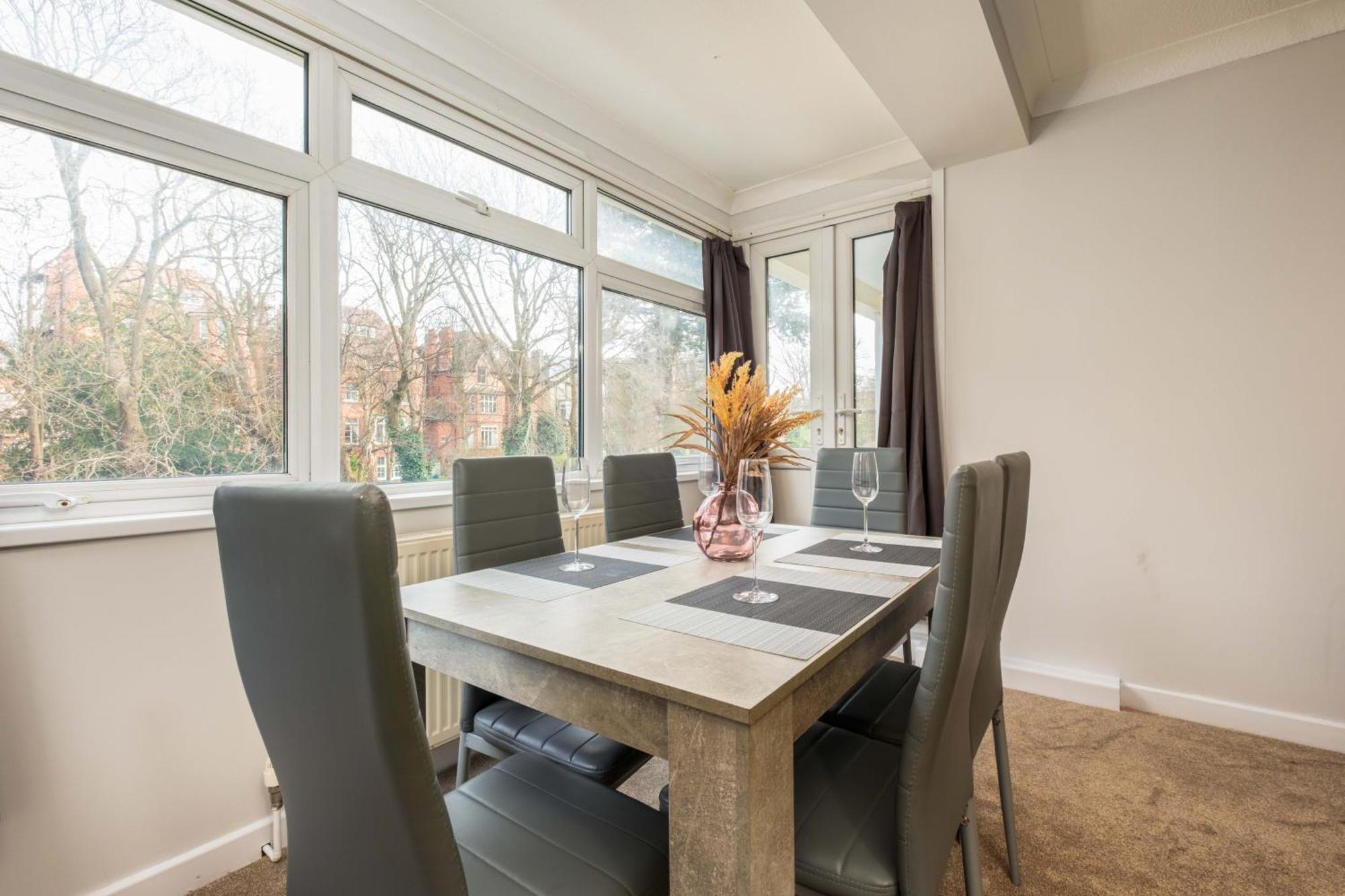 Stylish 2 Bedroom In Central Brighton Free Parking Near Beach And Train Station מראה חיצוני תמונה